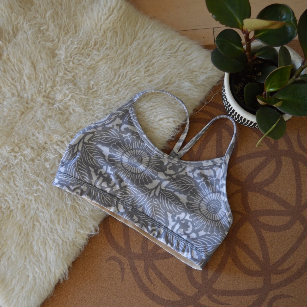 Lululemon Flow Y Bra IV